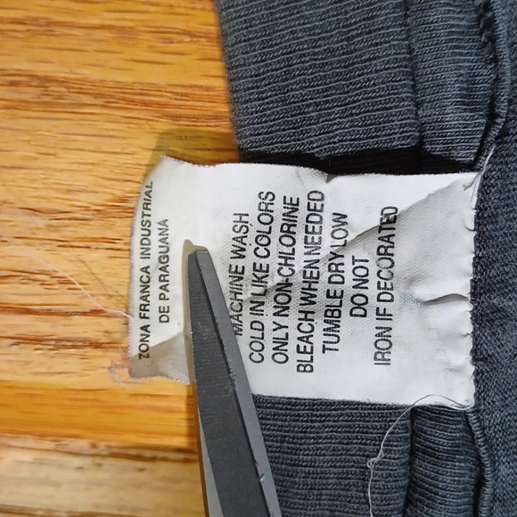 Vintage "The Wall Live in Berlin July 21, 1990" Pink Floyd Concert T- shirt WOW! - Picture 11 of 16